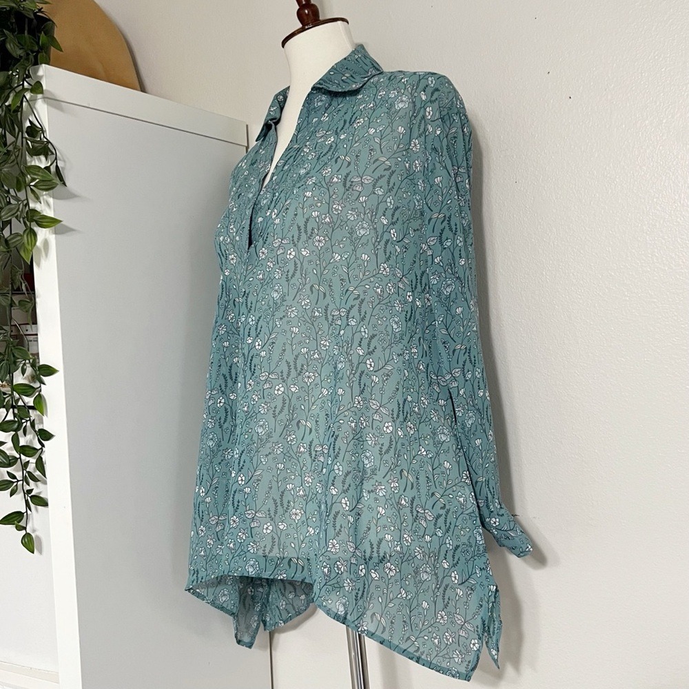 CAbi Women's Chase Field Off Flowers‎ Blouse Size XXS - Picture 7 of 12